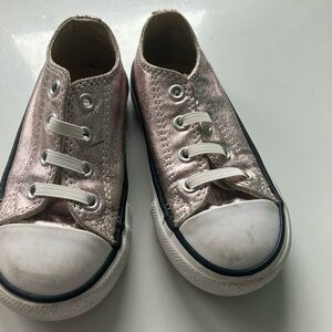 Toddler girls pink shiny converse sneakers toddler 7